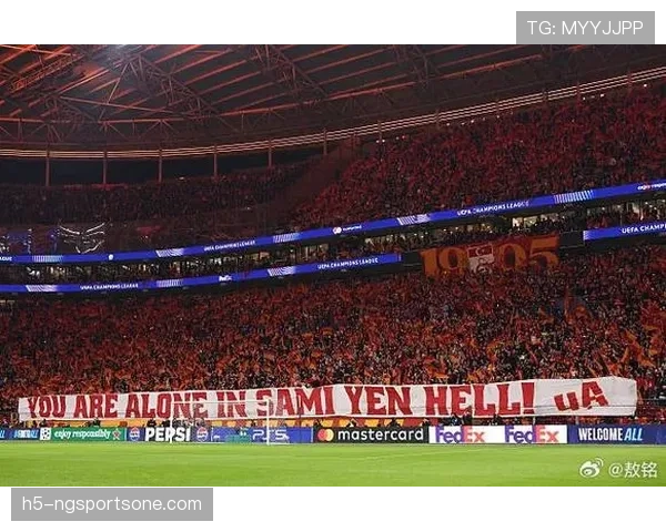 利物浦进攻转化高效但防线暴露，关键阶段两翼防守稳定性面临考验